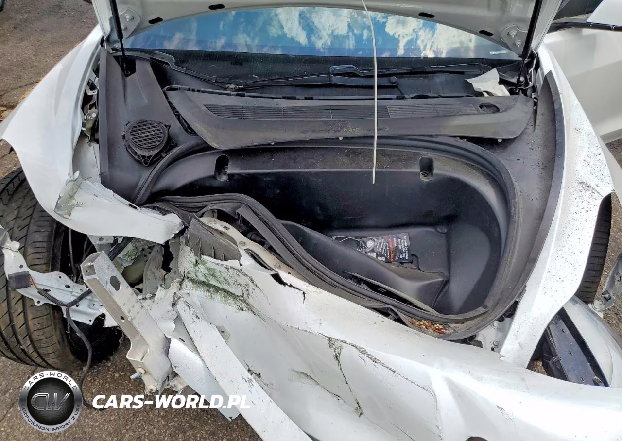 2020 Tesla Model 3 VIN:5YJ3E1EC8LF642138 - 11