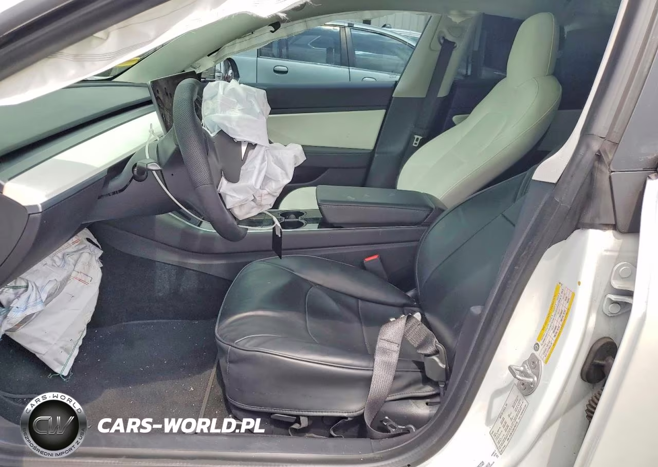 2020 Tesla Model 3 VIN:5YJ3E1EC8LF642138 - 7