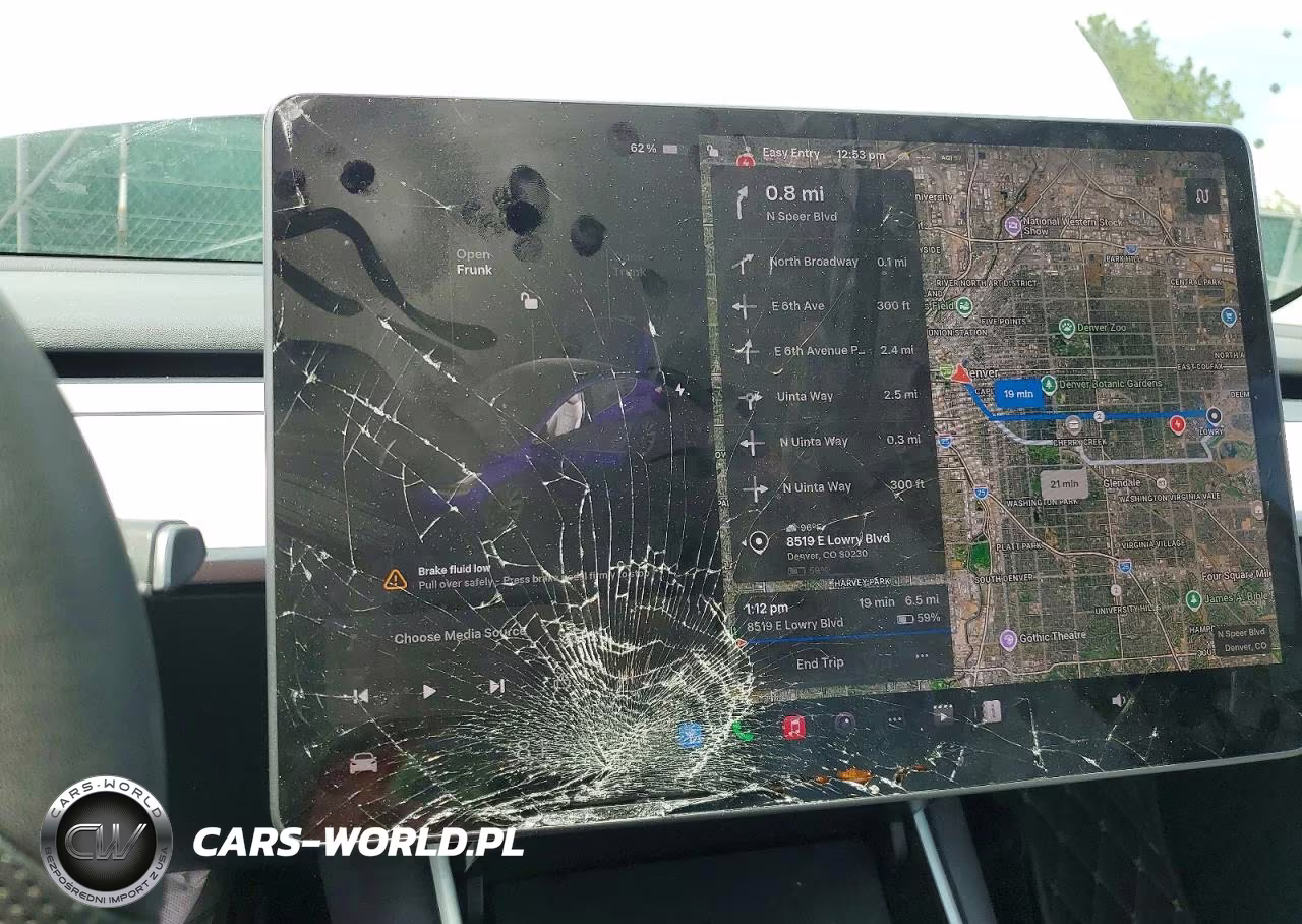 2020 Tesla Model 3 VIN:5YJ3E1EC8LF642138 - 9