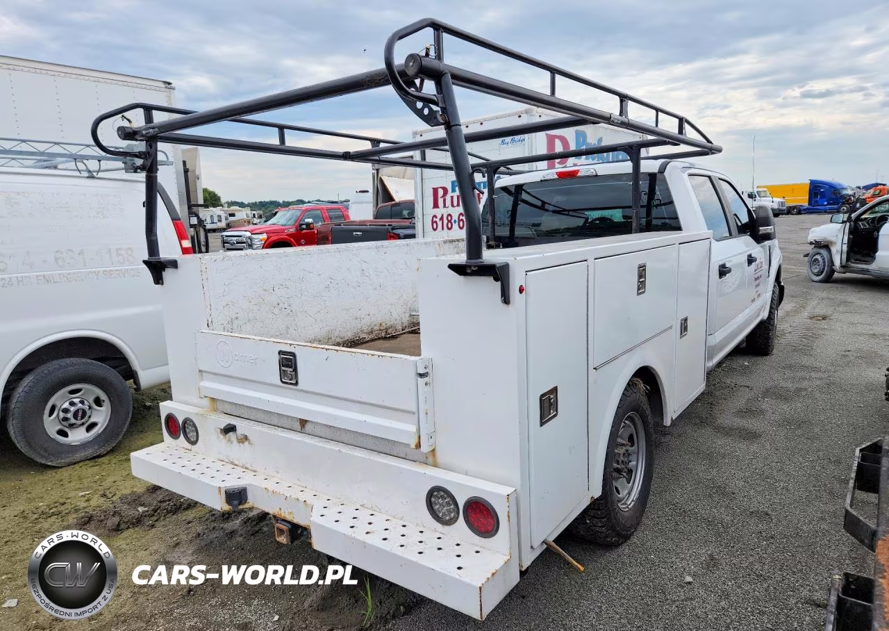 2019 Ford F250 Super Duty VIN:1FD7W2A68KEF58904 - 3