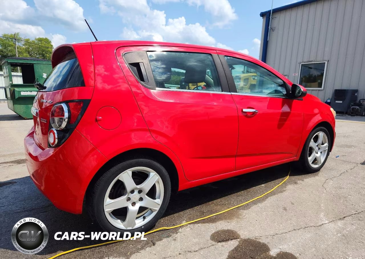 2015 Chevrolet Sonic Ltz VIN:1G1JE6SB4F4121793 - 3
