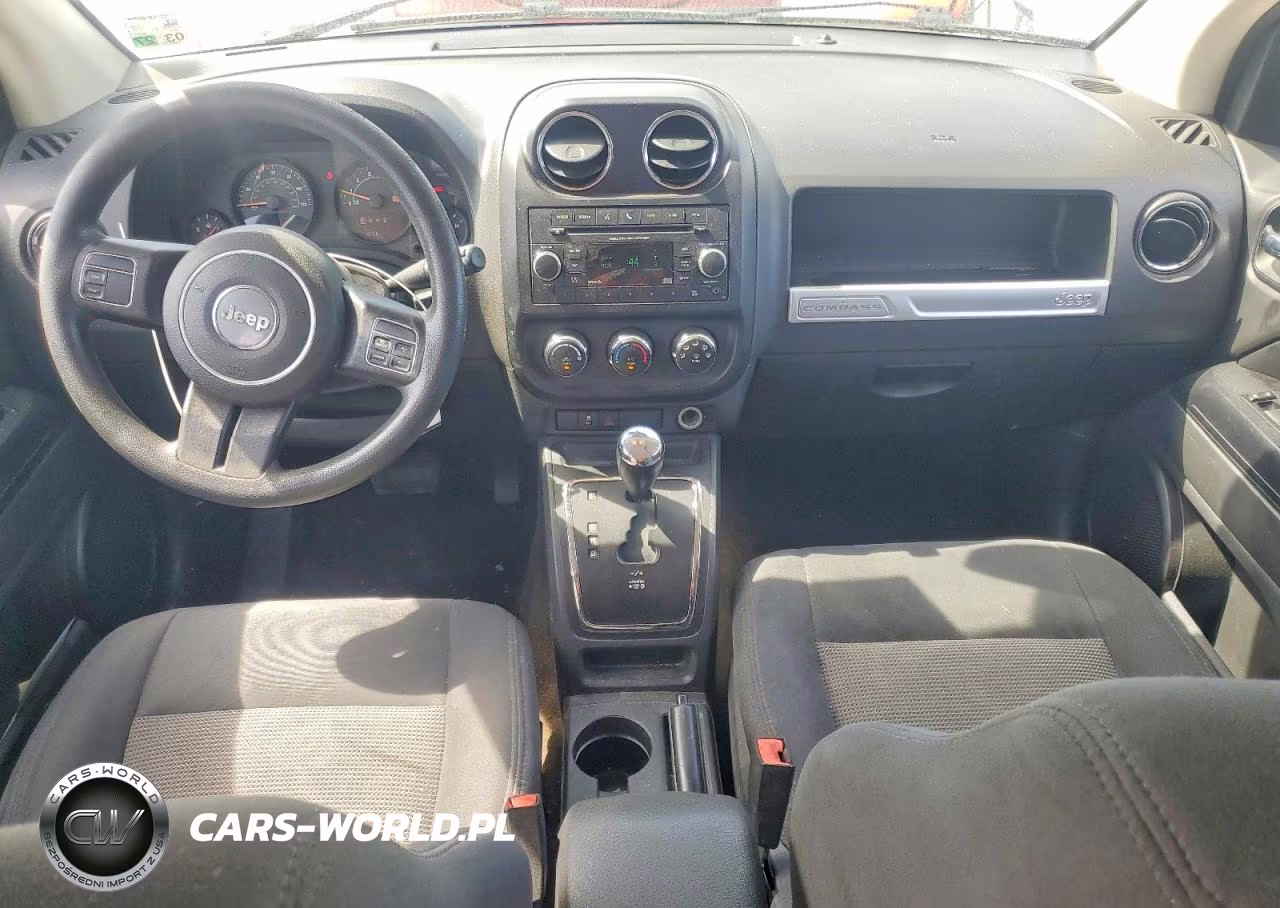 2016 Jeep Compass Sport VIN:1C4NJCBA8GD633794 - 8