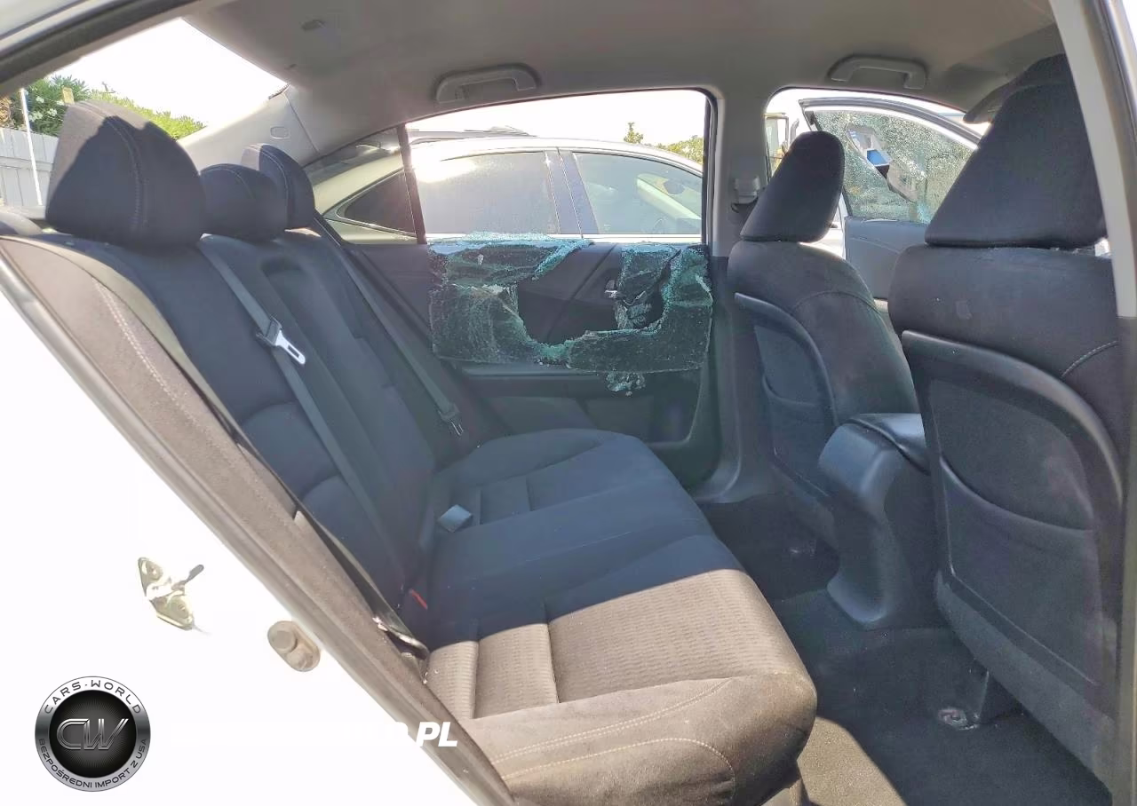 2013 Honda Accord Sport VIN:1HGCR2F57DA064989 - 10