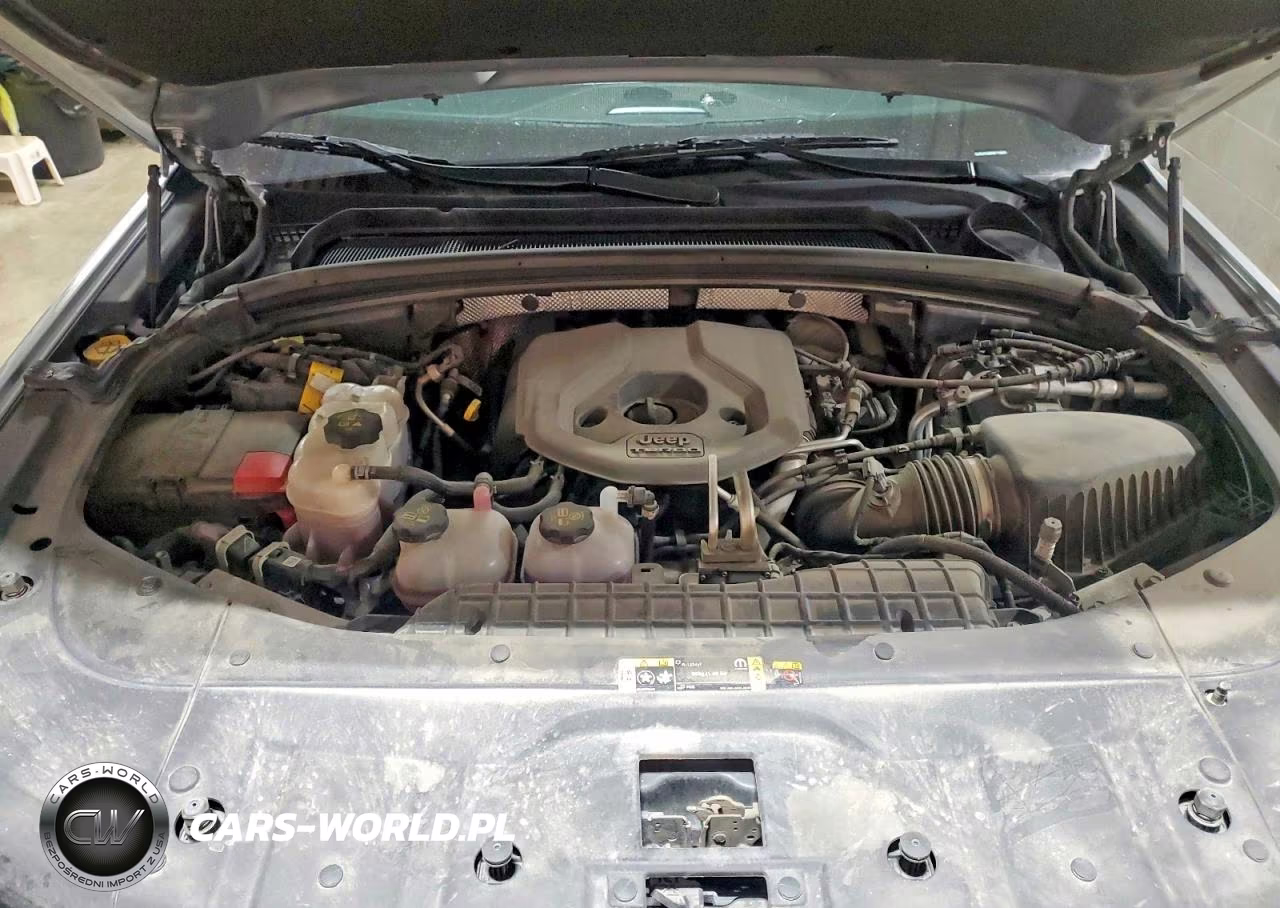 2022 Jeep Grand Cherokee Trailhawk 4Xe VIN:1C4RJYC66N8716008 - 12