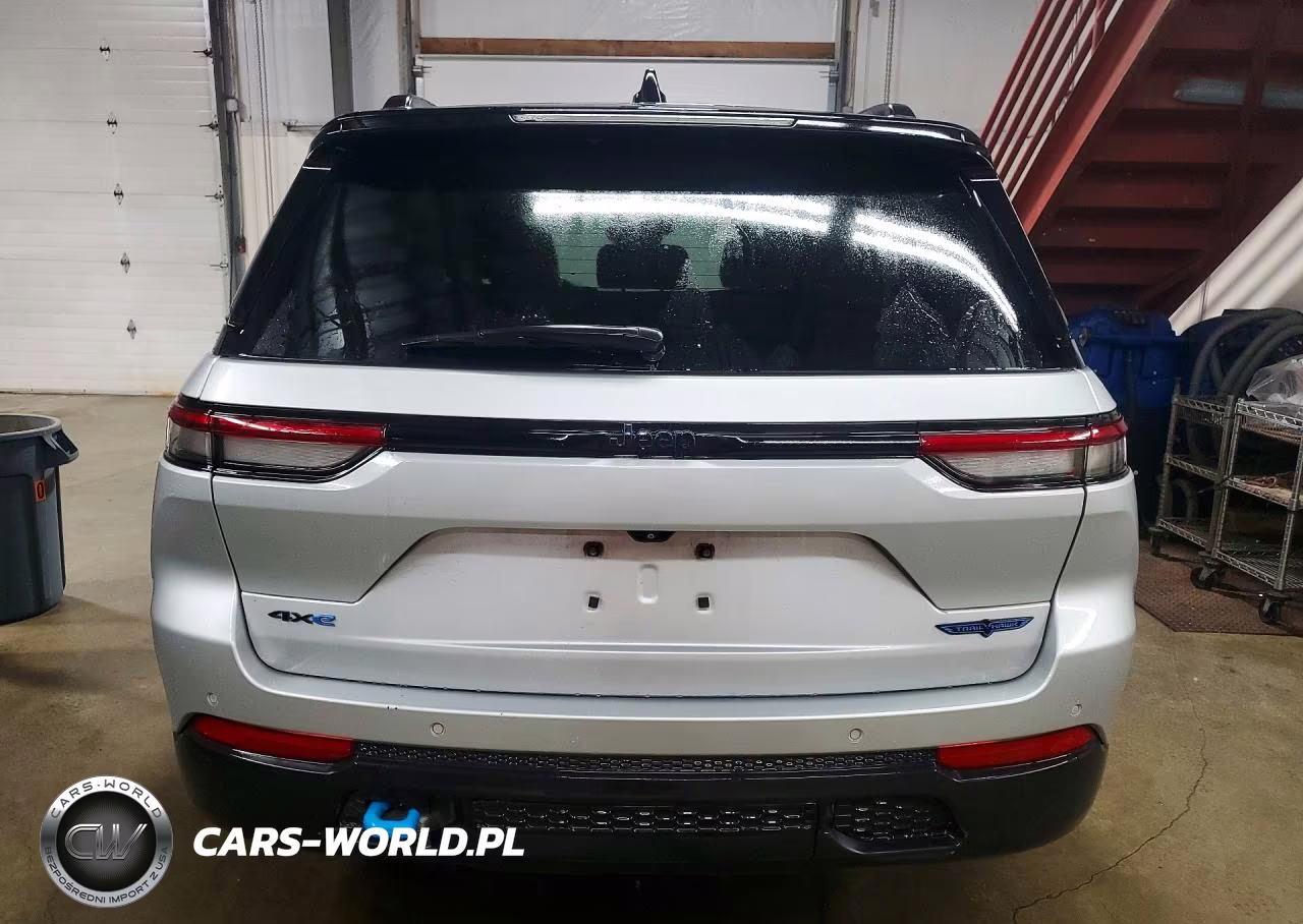 2022 Jeep Grand Cherokee Trailhawk 4Xe VIN:1C4RJYC66N8716008 - 6