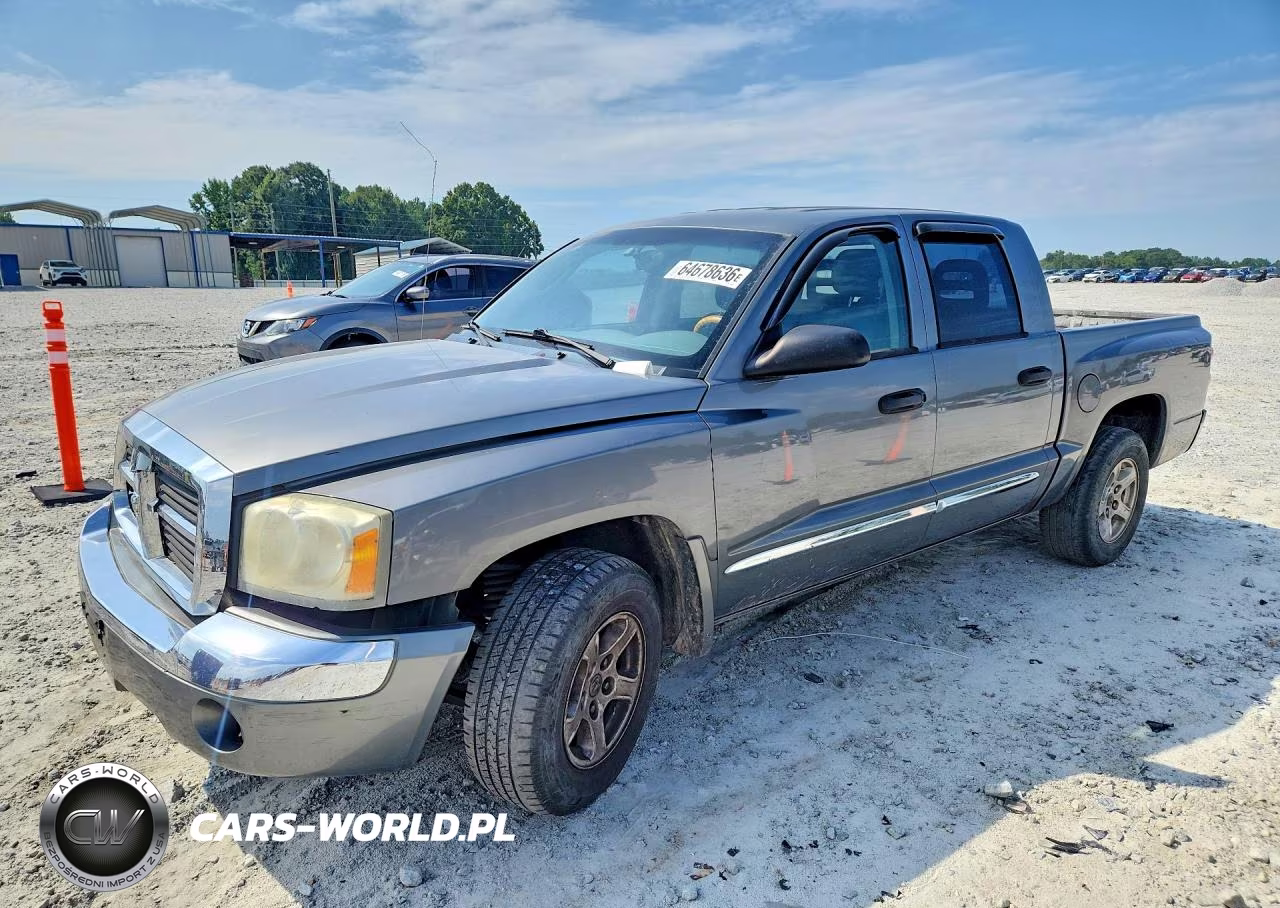 2005 Dodge Dakota Quad Laramie – zdjęcie 1 z 12
