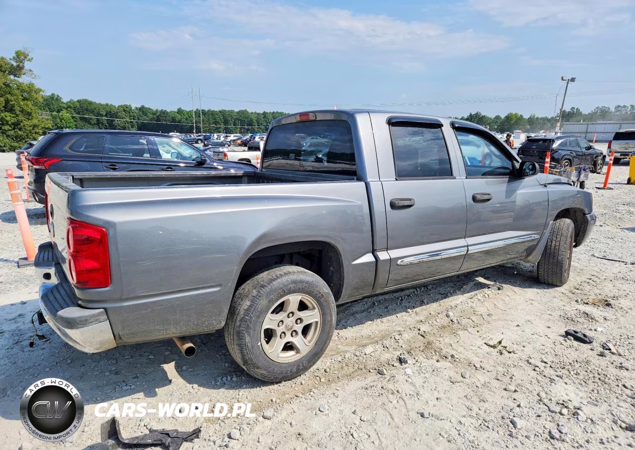 2005 Dodge Dakota Quad Laramie VIN:1D7HE58N15S133093 - 3