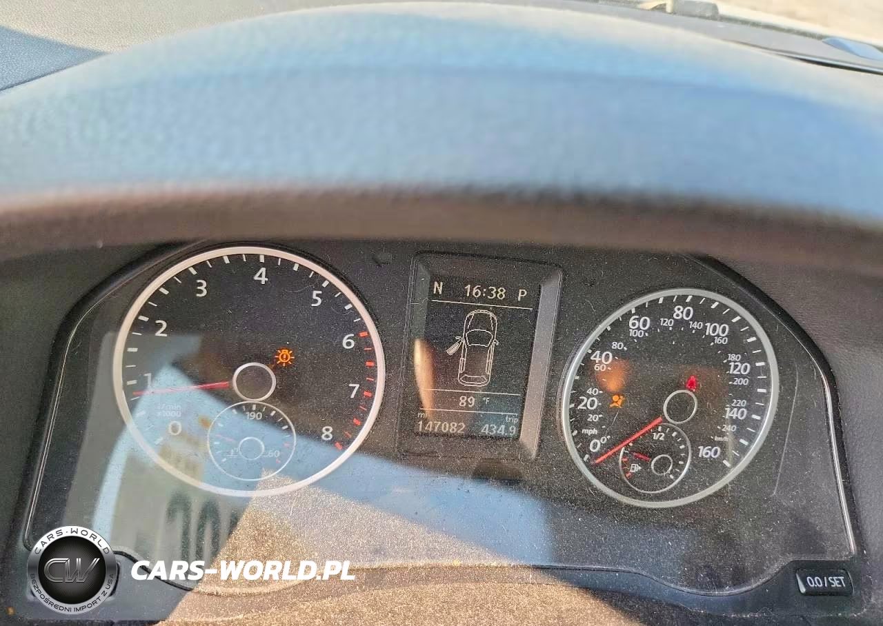 2015 Volkswagen Tiguan S VIN:WVGAV7AX7FW503701 - 9