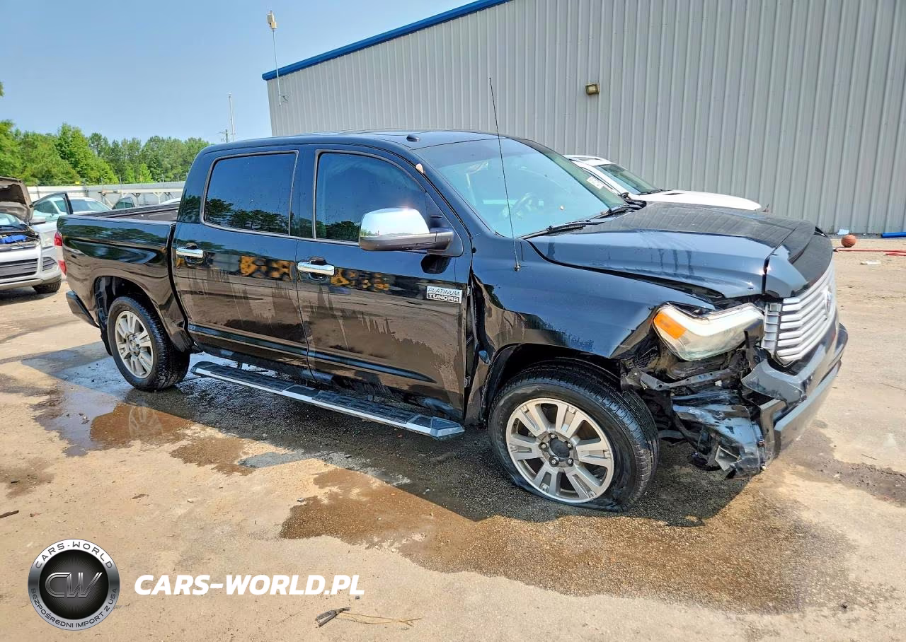 2017 Toyota Tundra Platinum VIN:5TFAW5F15HX636240 - 4