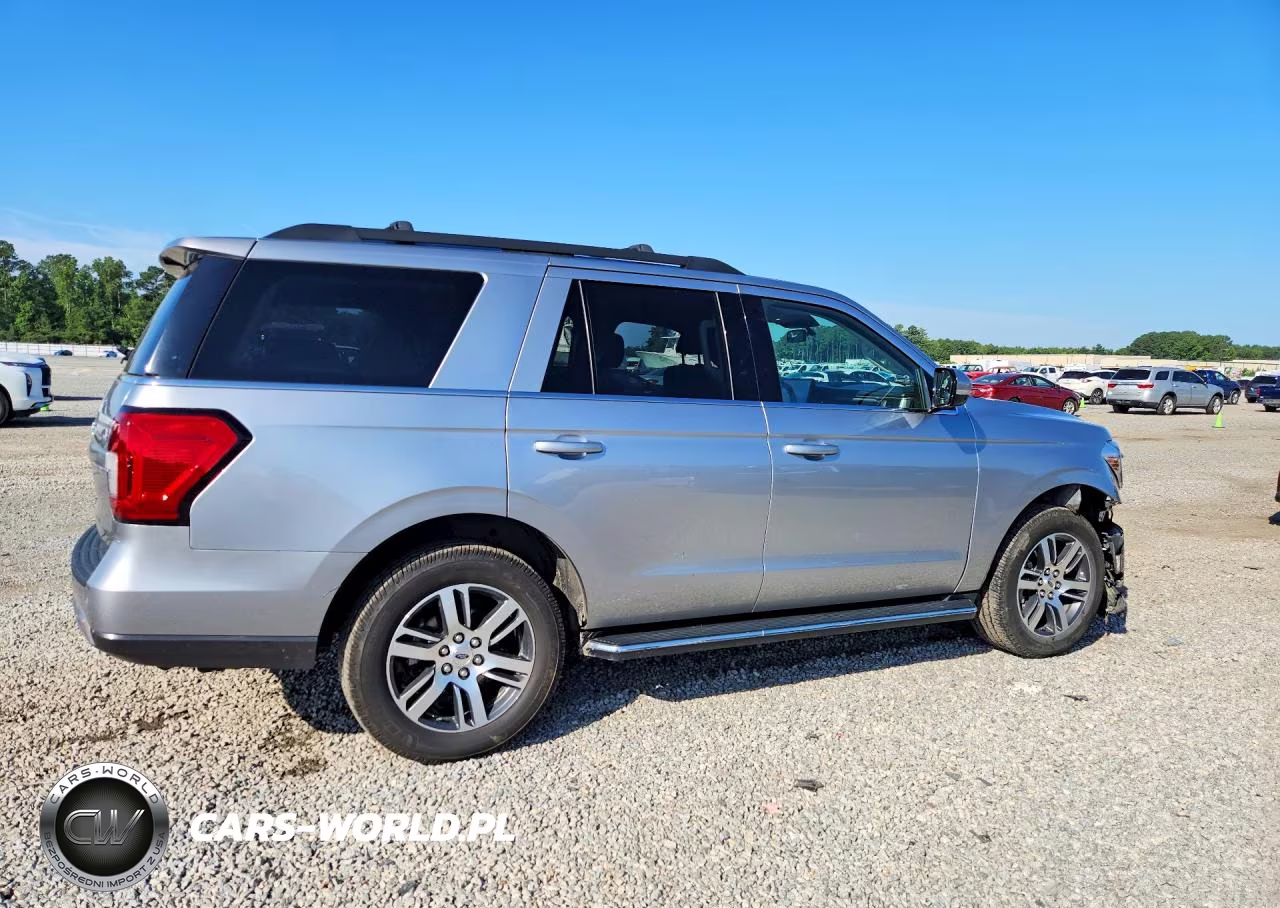 2022 Ford Expedition Xlt VIN:1FMJU1JT0NEA54718 - 3