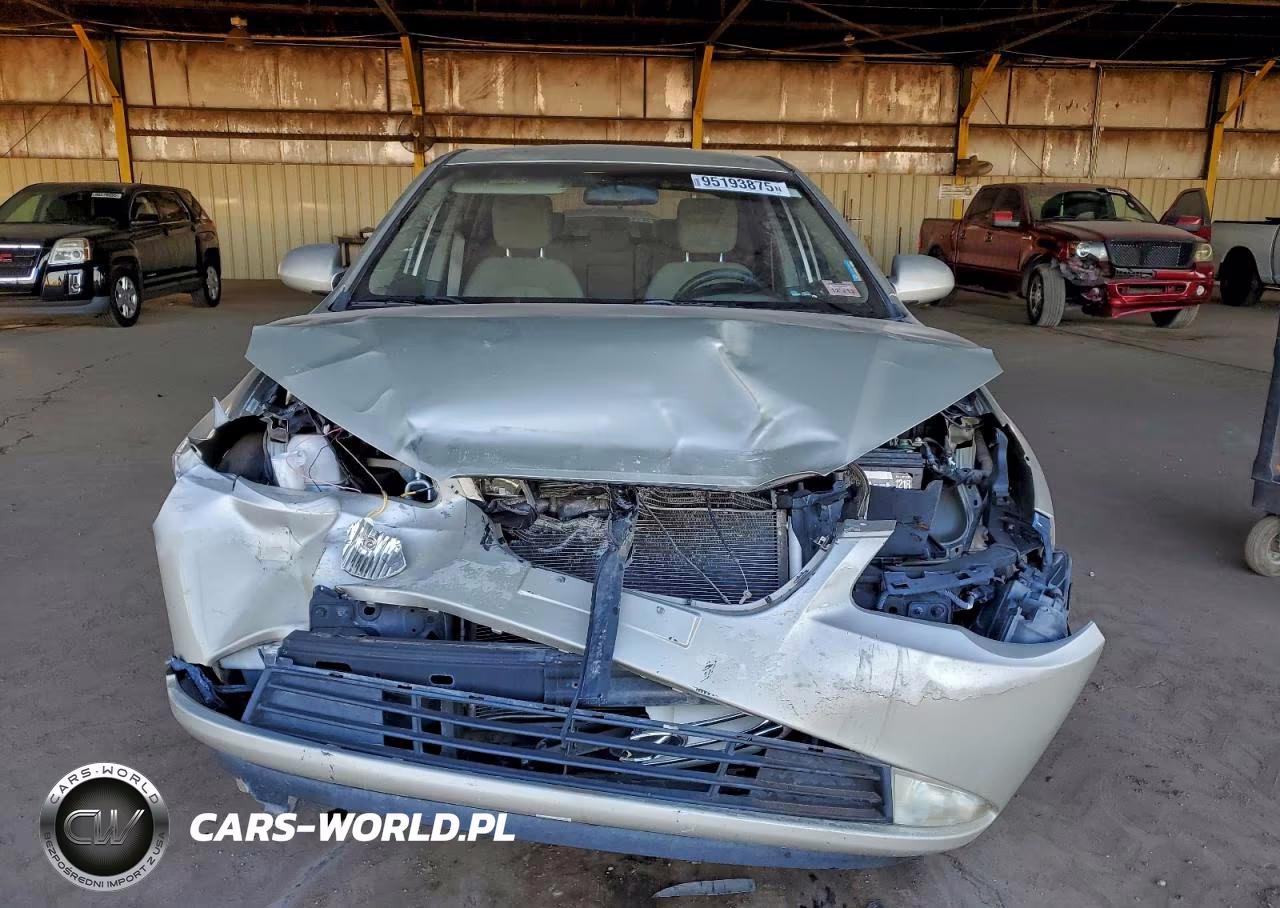 2010 Hyundai Elantra Blue VIN:KMHDU4ADXAU202364 - 5