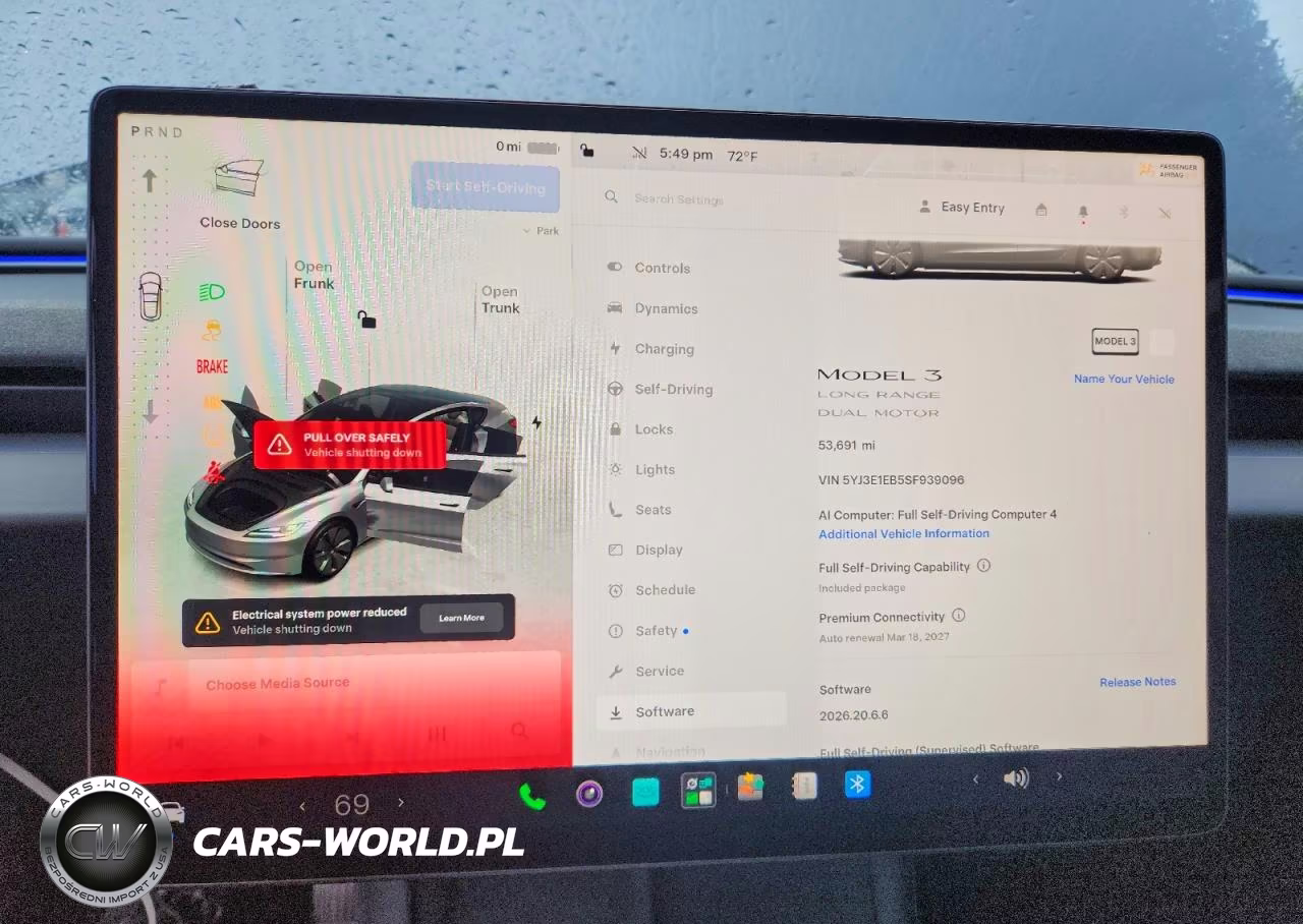 2025 Tesla Model 3 VIN:5YJ3E1EB5SF939096 - 9