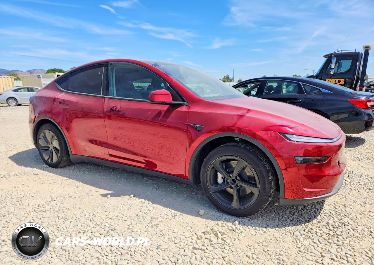 2026 Tesla Model Y VIN:7SAYGDED8TF376925 - 4