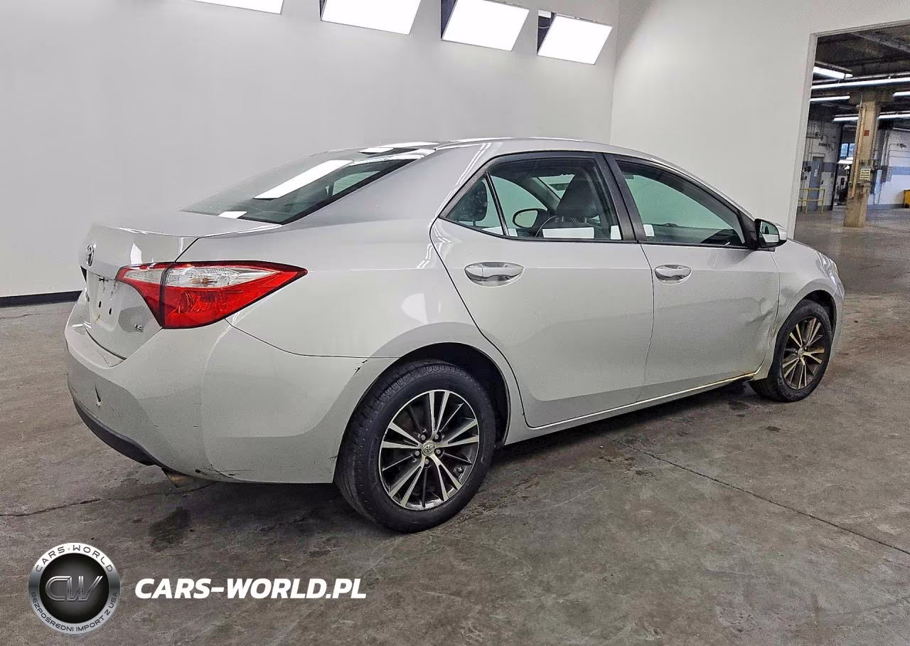 2016 Toyota Corolla Le Plus VIN:2T1BURHE8GC533389 - 3