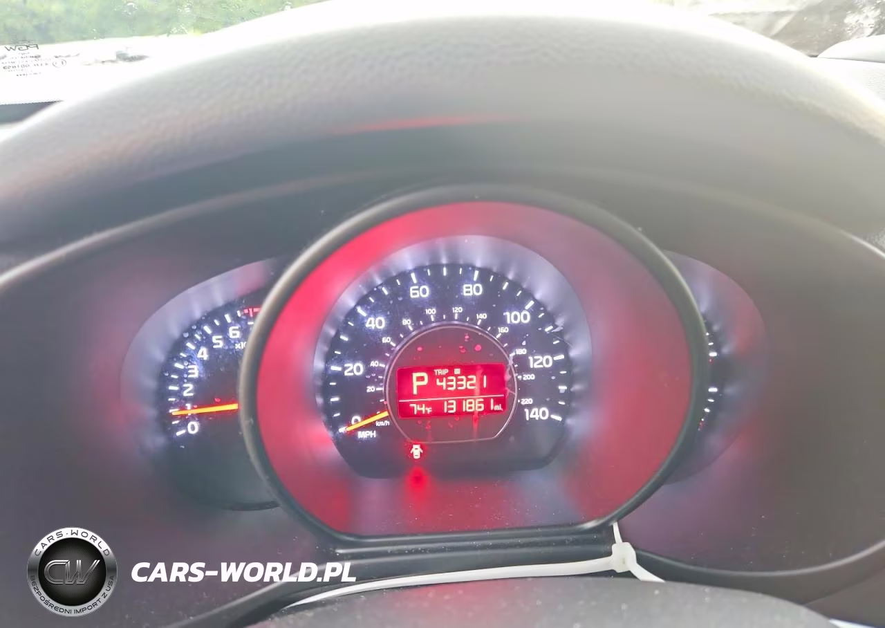 2015 Kia Soul Base VIN:KNDJN2A24F7768792 - 9