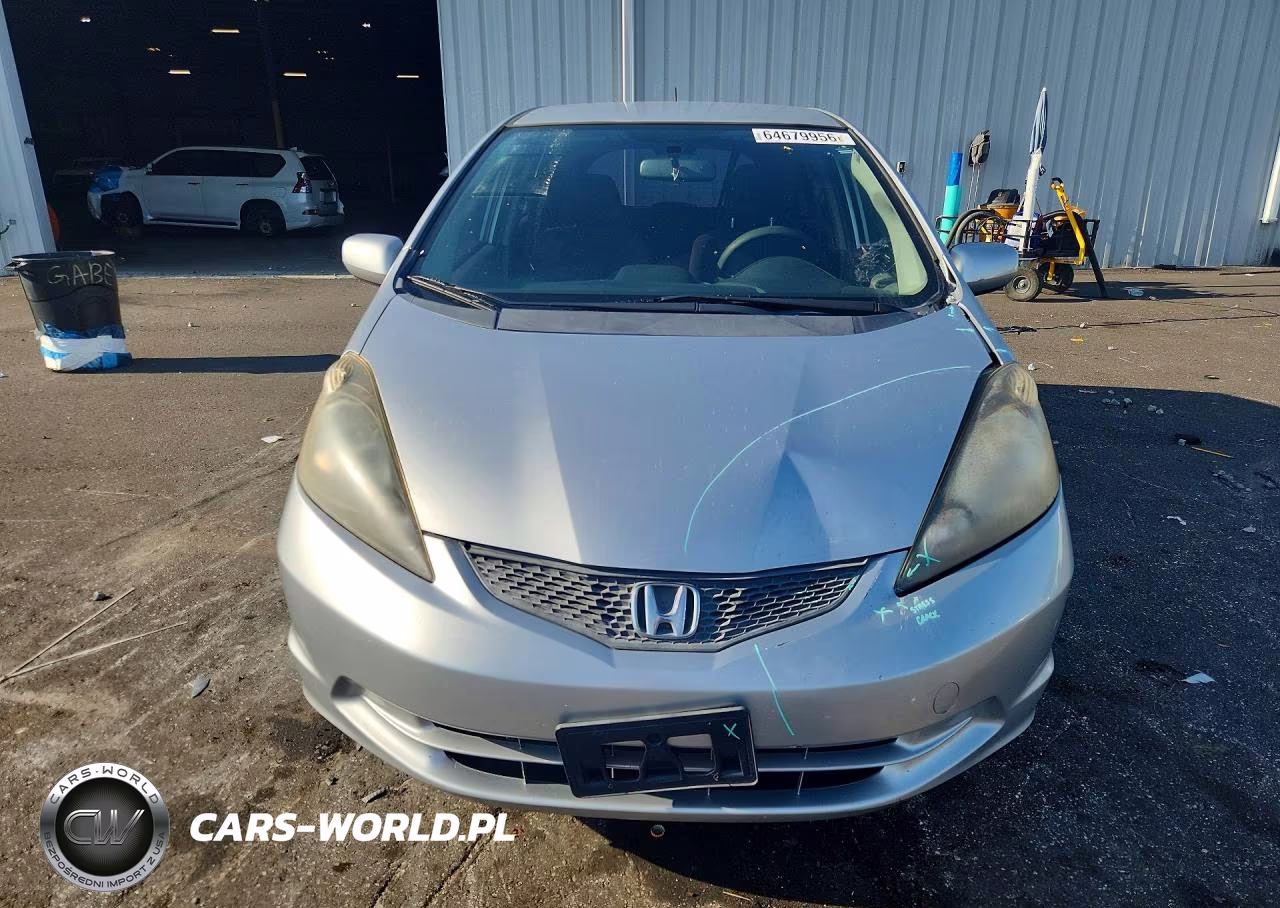 2013 Honda Fit VIN:JHMGE8H31DC036179 - 5