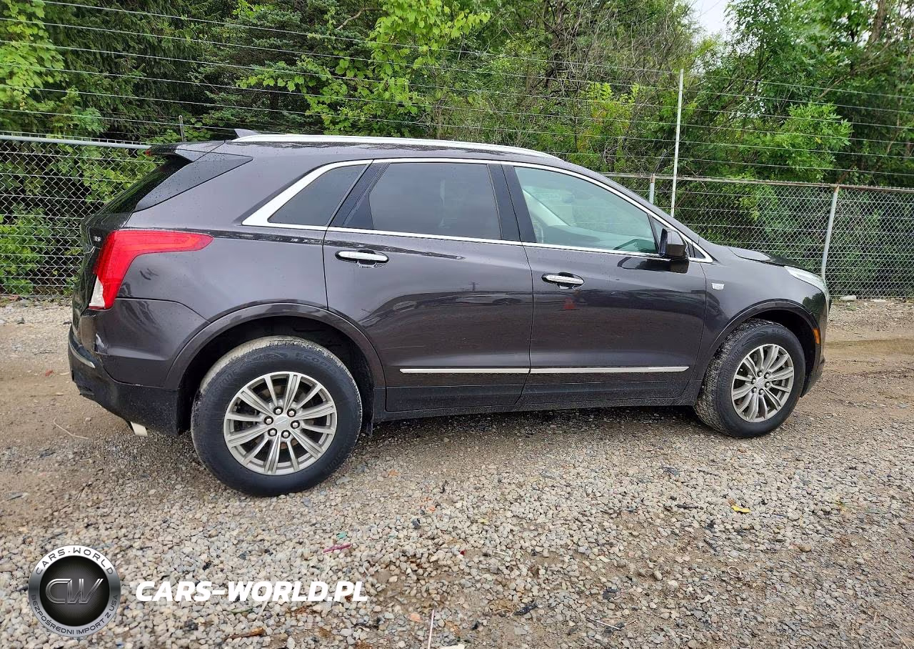 2019 Cadillac Xt5 Luxury VIN:1GYKNCRSXKZ155793 - 3