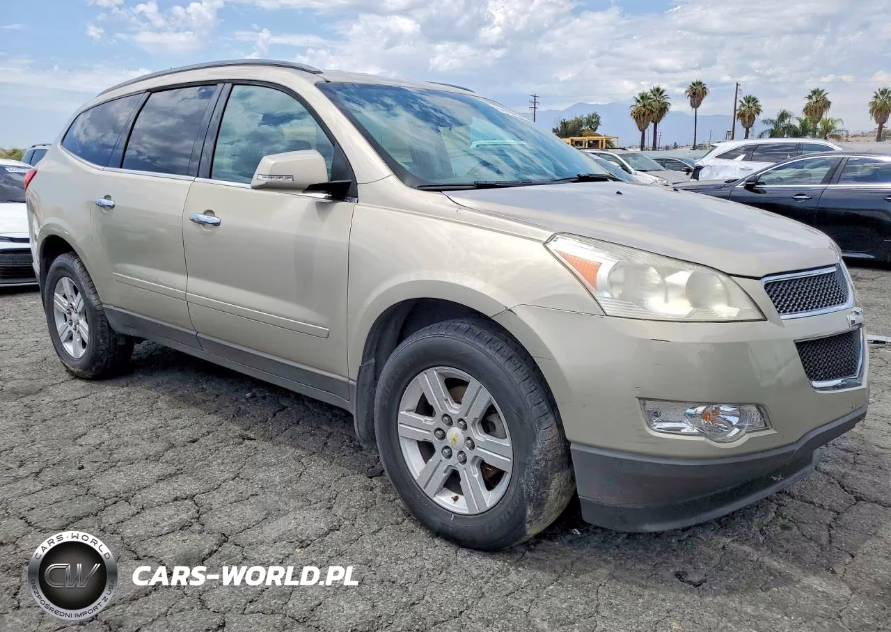2010 Chevrolet Traverse Lt VIN:1GNLRFED0AJ196929 - 4