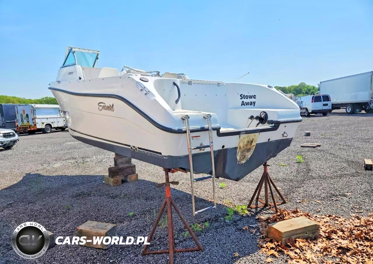 2004 Seaswirl Boat VIN:GSSPD074K304 - 3