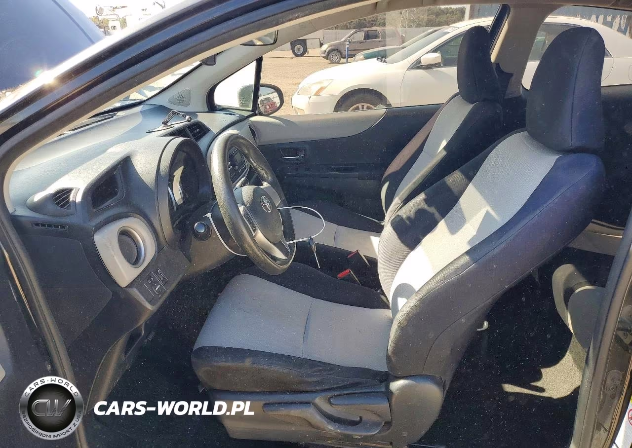 2012 Toyota Yaris 3-Door Le VIN:JTDJTUD36CD503679 - 7
