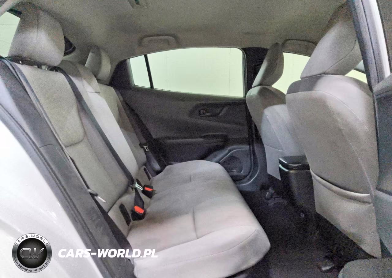 2024 Toyota Prius Le VIN:JTDACAAU2R3025495 - 10