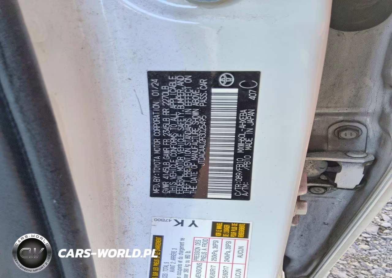 2024 Toyota Prius Le VIN:JTDACAAU2R3025495 - 12