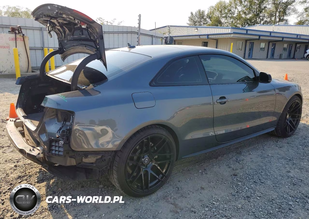 2014 Audi A5 Premium Plus VIN:WAUMFAFR8EA018871 - 3