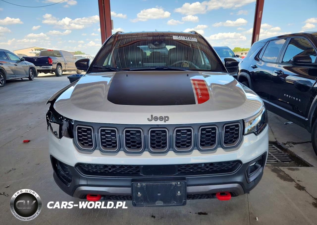 2025 Jeep Compass Trailhawk VIN:3C4NJDDN0ST551129 - 5
