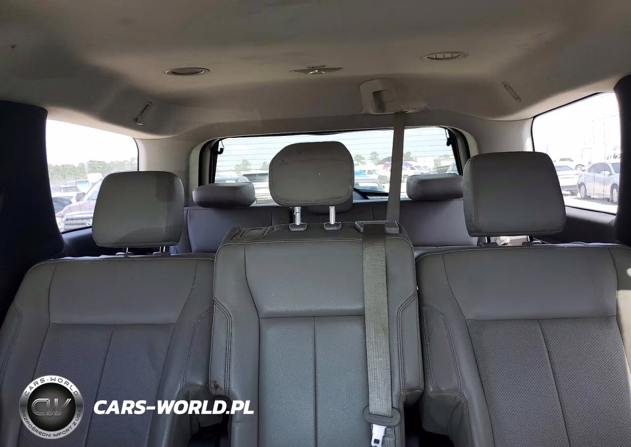 2019 Ford Expedition Xlt VIN:1FMJU1HT6KEA68978 - 10