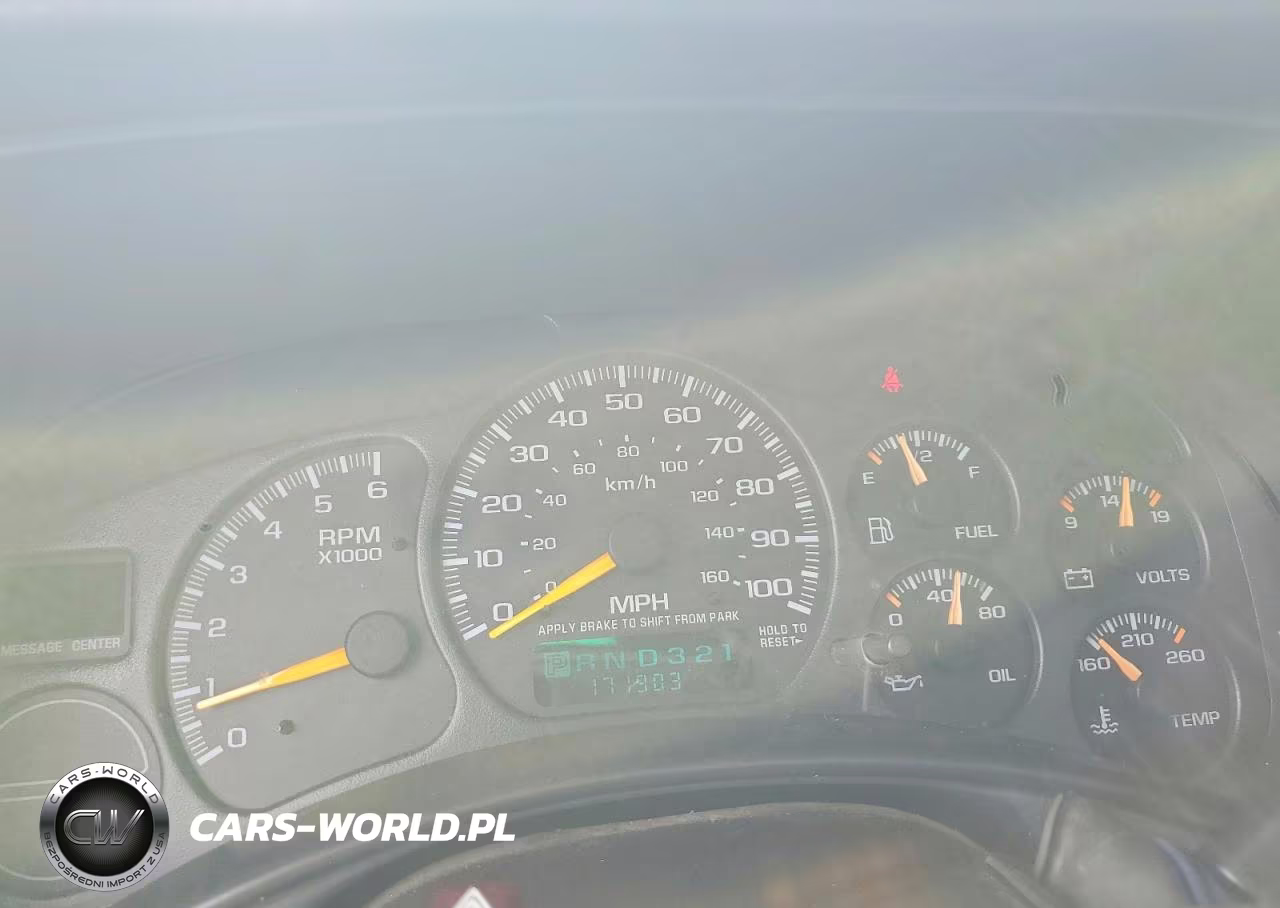 2000 Chevrolet Tahoe K1500 VIN:1GNEK13TXYJ148813 - 9