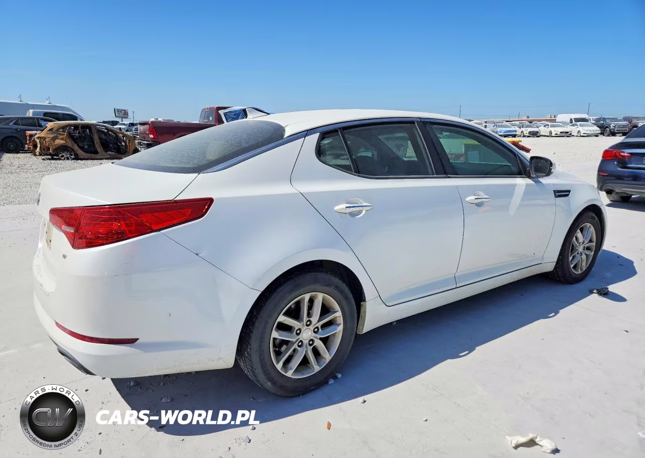 2013 Kia Optima Lx VIN:KNAGM4A74D5386546 - 3
