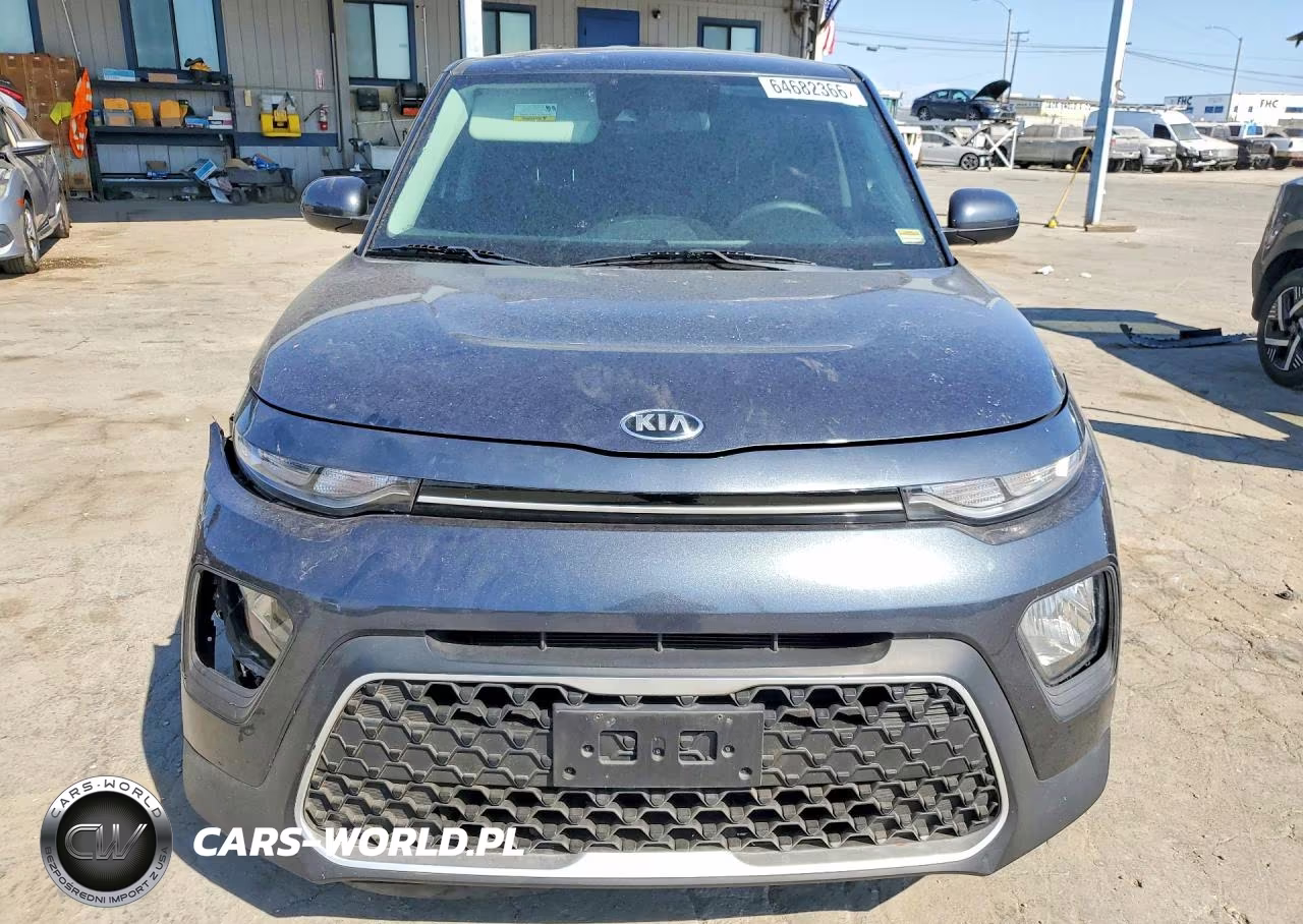2020 Kia Soul S VIN:KNDJ23AU1L7105109 - 5