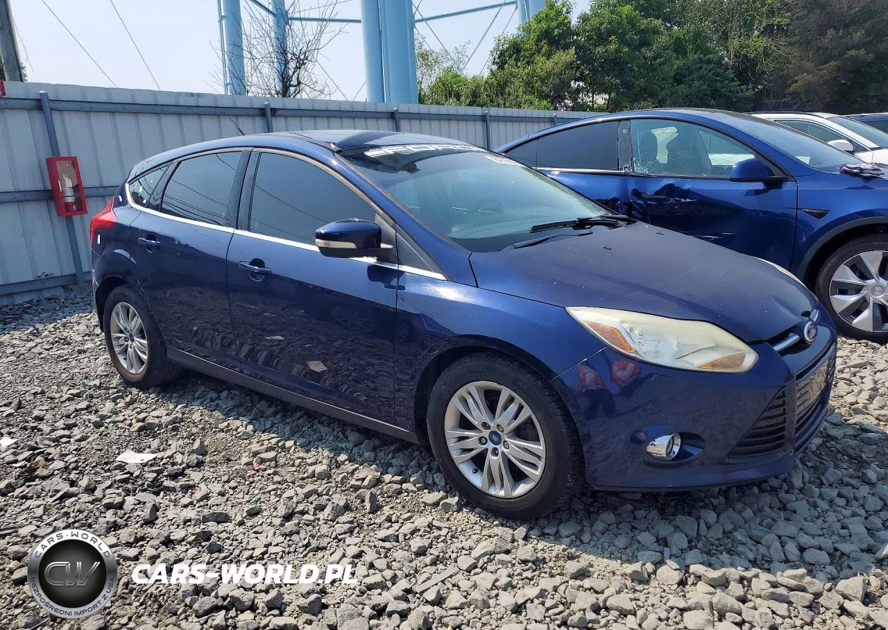 2012 Ford Focus Sel VIN:1FAHP3M2XCL157930 - 4