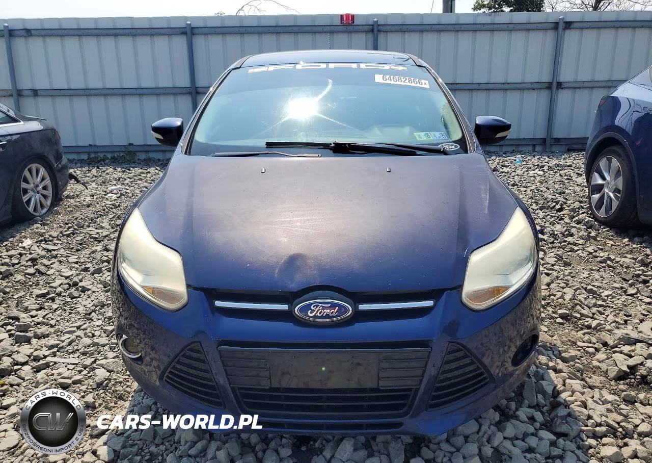 2012 Ford Focus Sel VIN:1FAHP3M2XCL157930 - 5