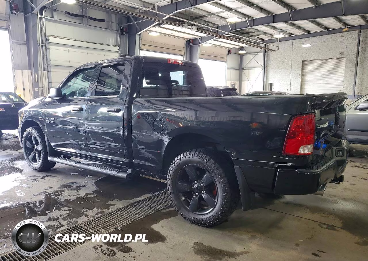 2018 Ram 1500 St VIN:1C6RR7FTXJS145079 - 2