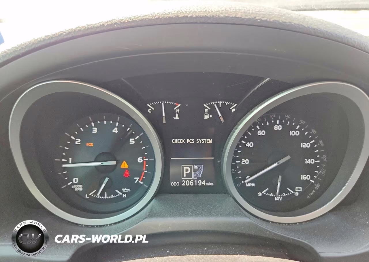2015 Toyota Land Cruiser Base VIN:JTMHY7AJ3F4031921 - 9