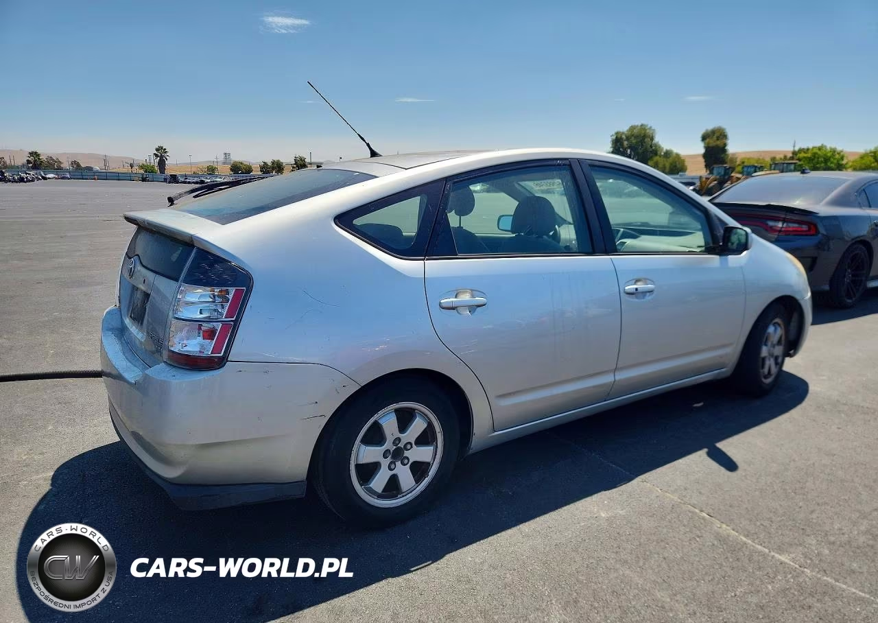 2004 Toyota Prius Base VIN:JTDKB20U840004613 - 3