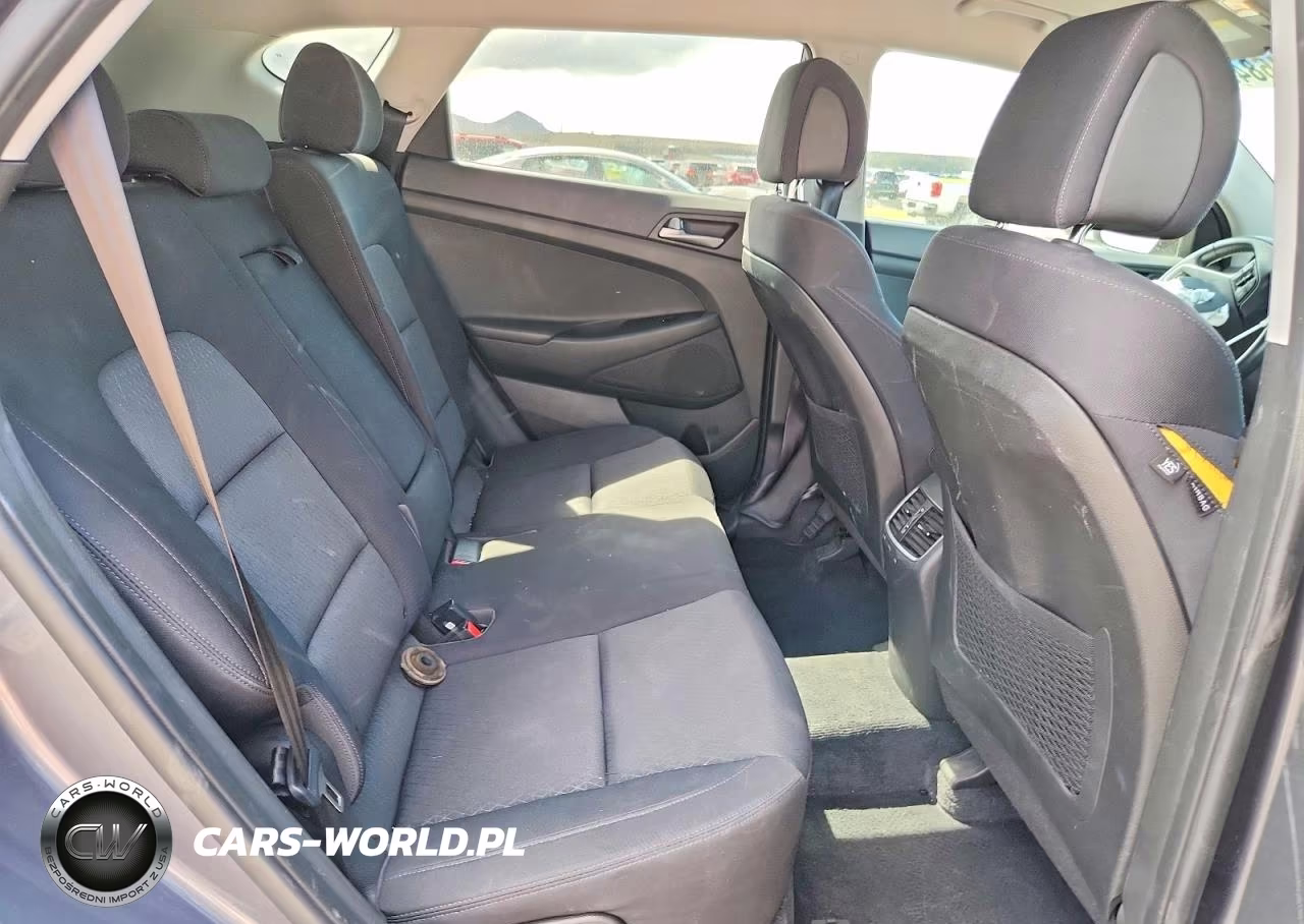 2017 Hyundai Tucson Sport VIN:KM8J3CA23HU489927 - 10