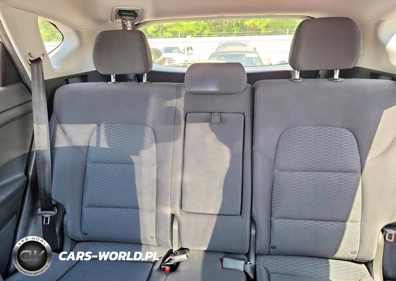 2019 Hyundai Tucson Se VIN:KM8J23A41KU843293 - 10
