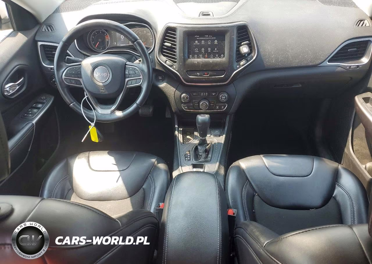 2019 Jeep Cherokee Latitude Plus VIN:1C4PJLLB6KD324396 - 8