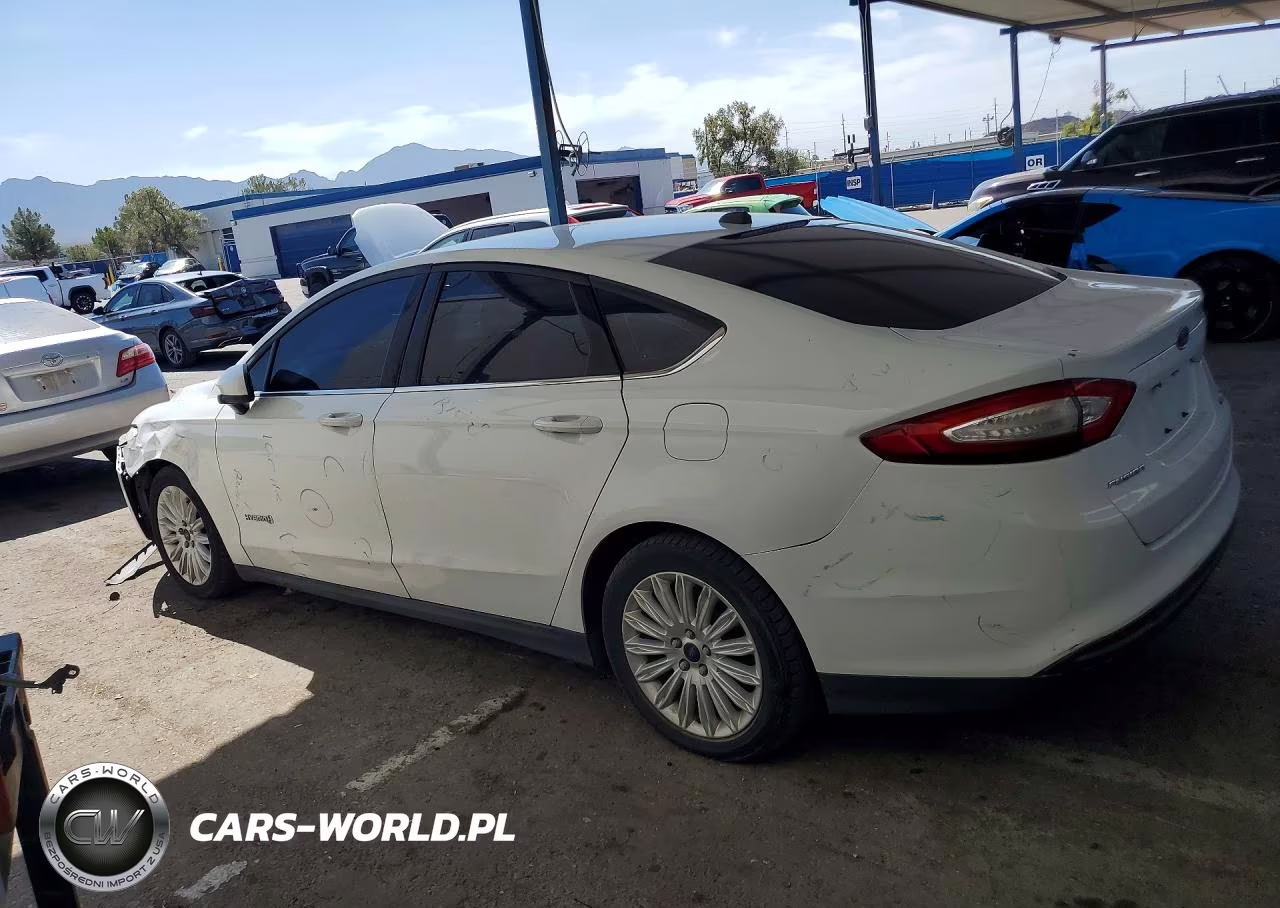2016 Ford Fusion S Hybrid VIN:3FA6P0UU8GR404618 - 2