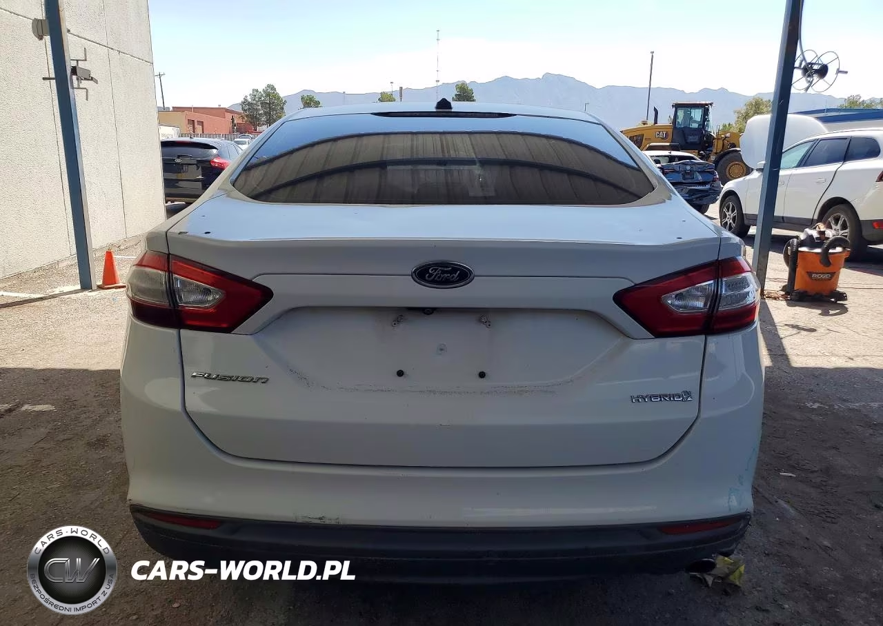 2016 Ford Fusion S Hybrid VIN:3FA6P0UU8GR404618 - 6