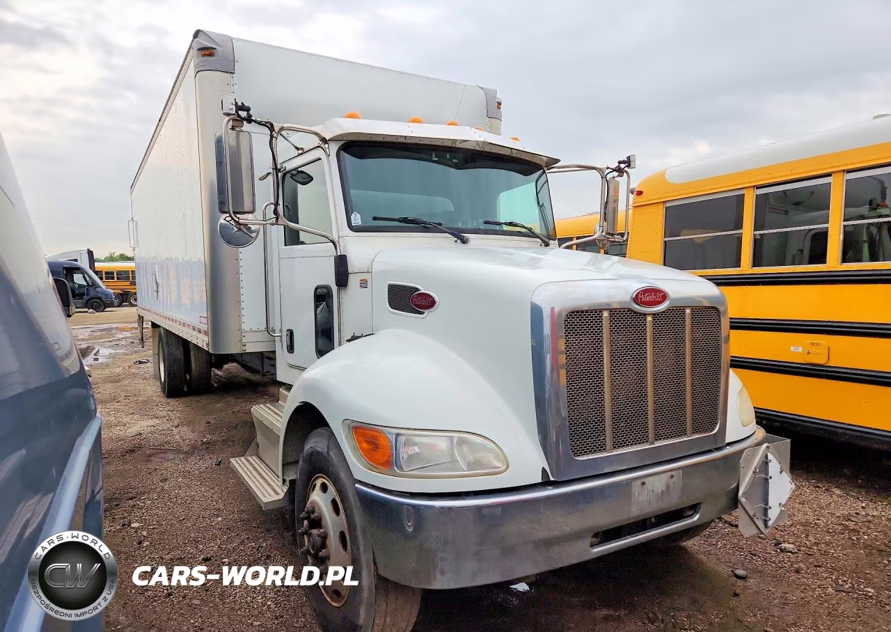 2016 Peterbilt 337 Box Truck VIN:2NP2HM6X7GM362555 - 4