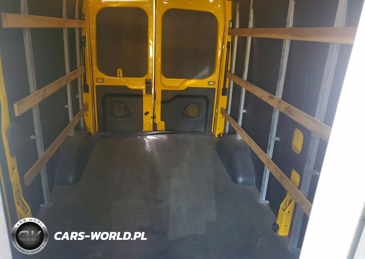 2023 Ford Transit T-250 VIN:1FTBR1X8XPKA25390 - 10