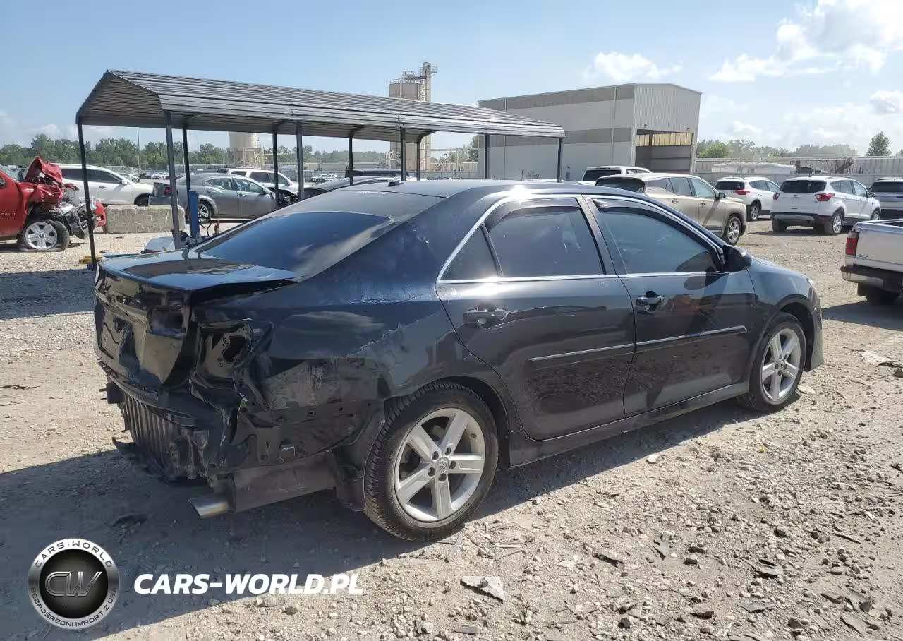 2014 Toyota Camry L VIN:4T1BF1FK1EU447728 - 3