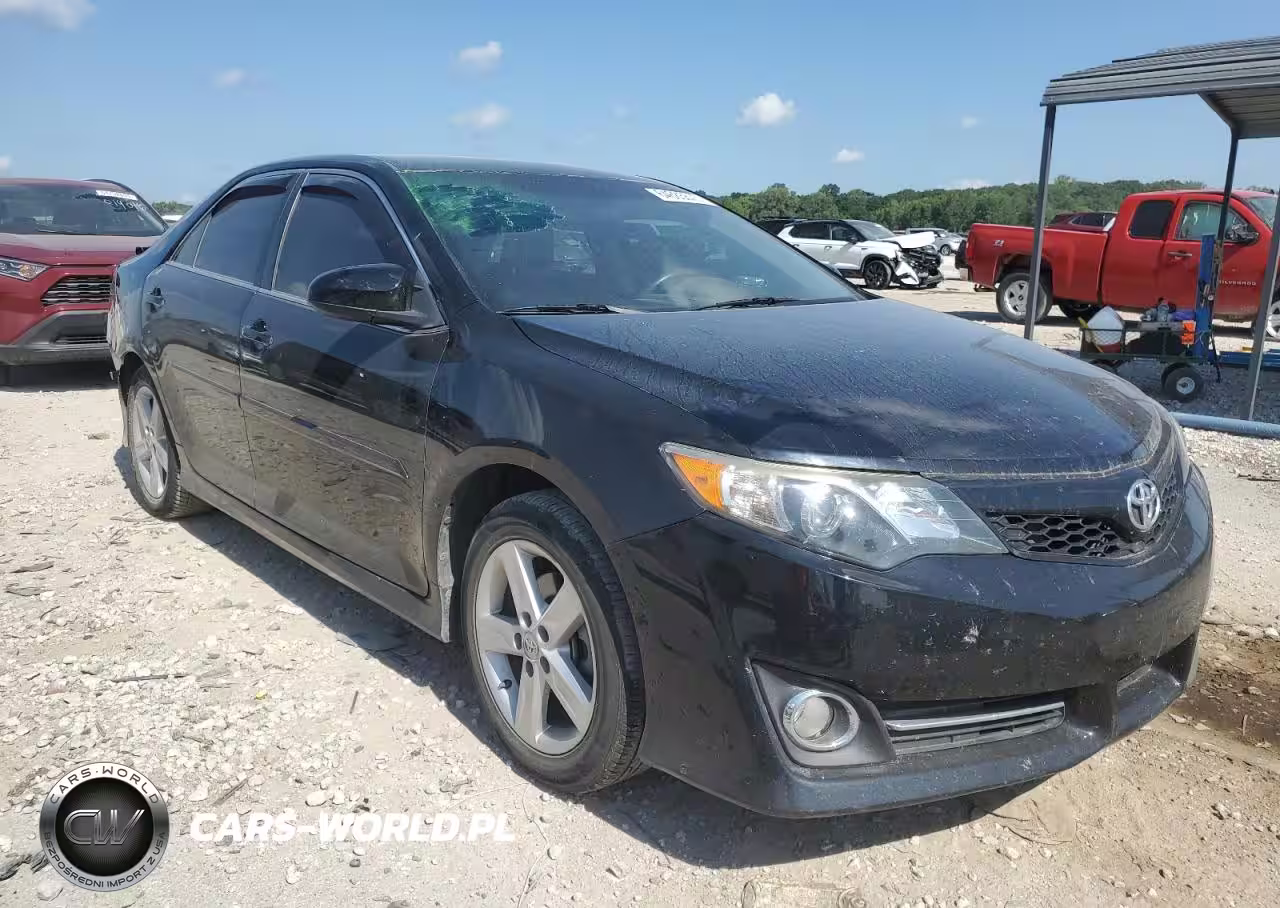 2014 Toyota Camry L VIN:4T1BF1FK1EU447728 - 4