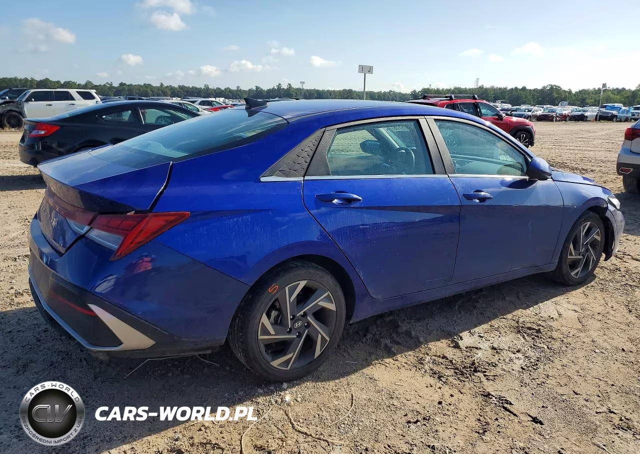 2025 Hyundai Elantra Sel Convenience VIN:KMHLS4DGXSU880573 - 3