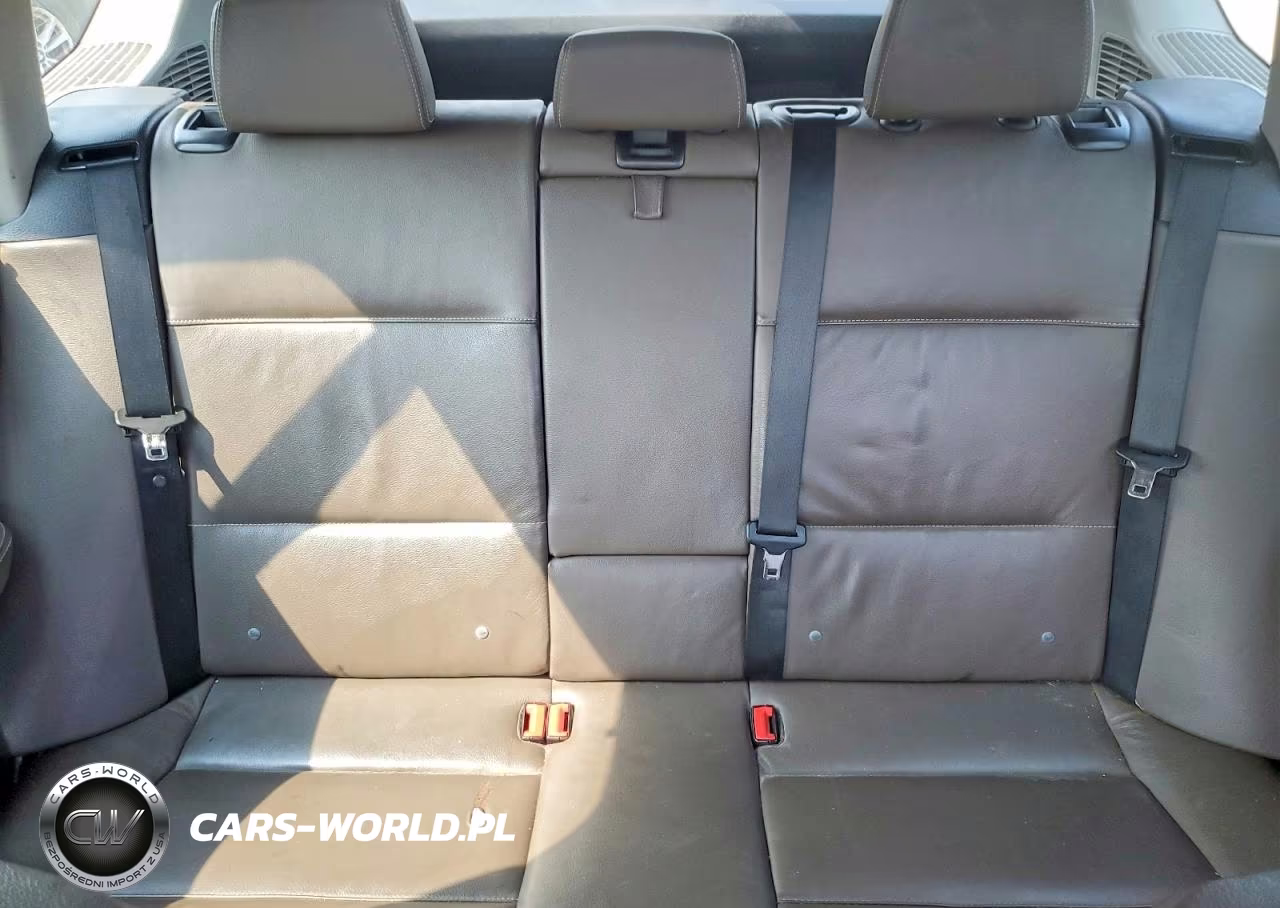 2012 BMW X3 xDrive28I VIN:5UXWX5C57CL721833 - 10
