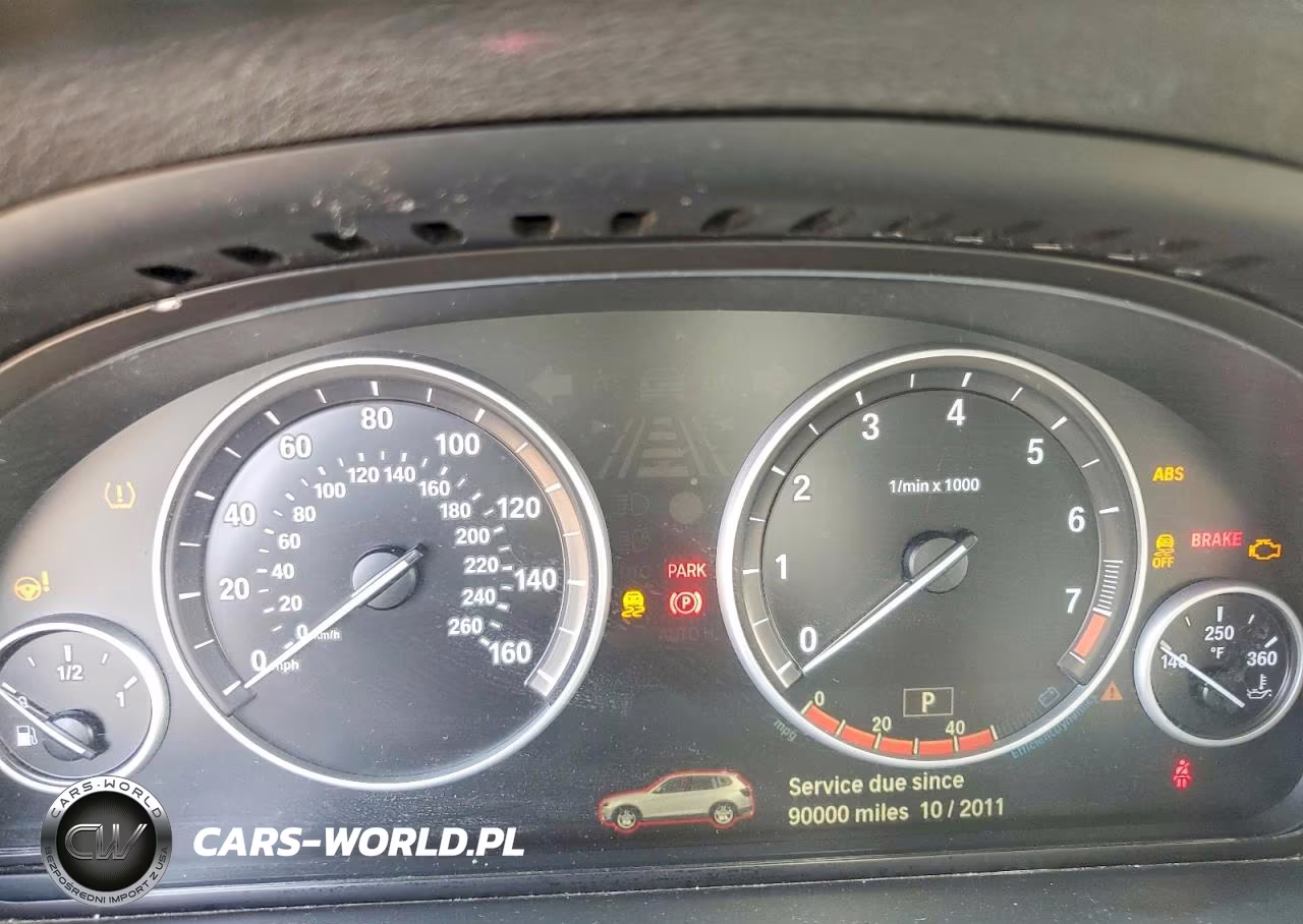 2012 BMW X3 xDrive28I VIN:5UXWX5C57CL721833 - 9