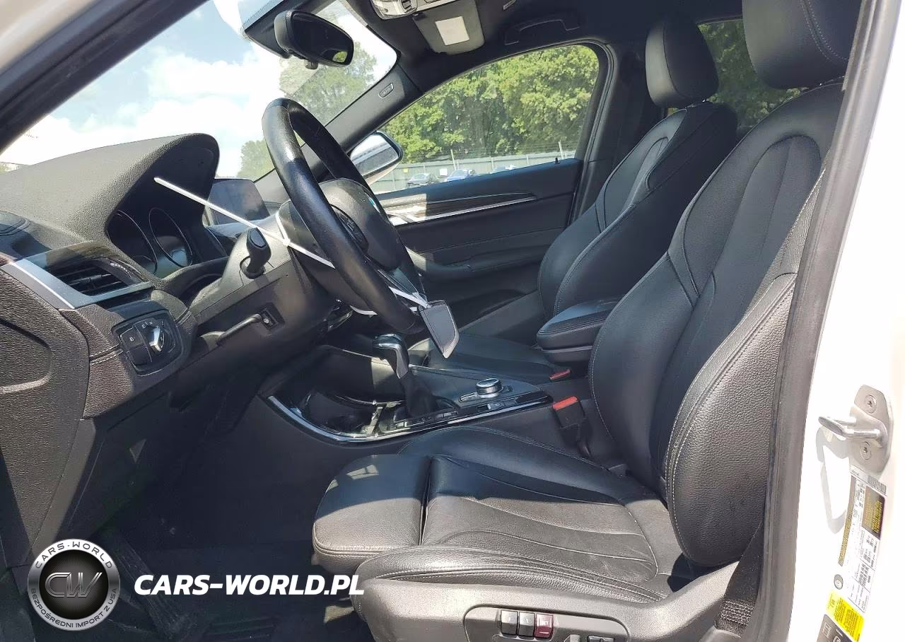 2018 BMW X2 xDrive28I VIN:WBXYJ5C39JEF74657 - 7
